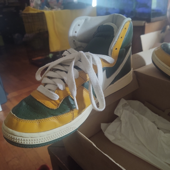 Nike Terminator High Seattle DS Rare VTG size 12 - Picture 5 of 8